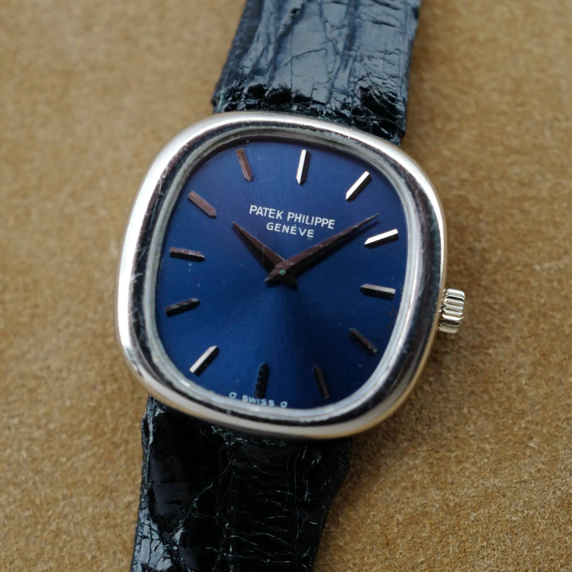 Patek Philippe White Gold Ellipse Ref. 4223 - Image 6