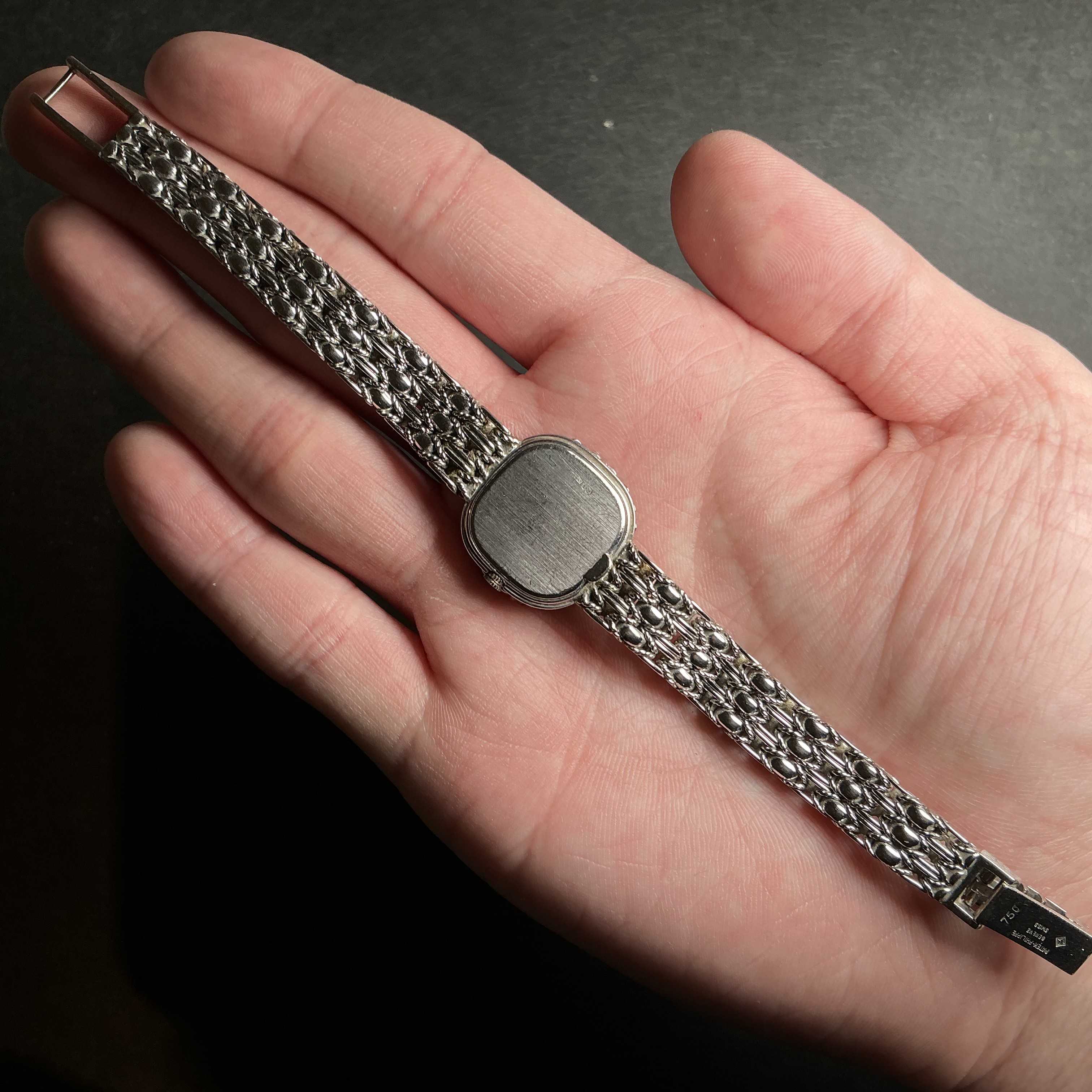 Patek Philippe White Gold Ellipse Ref. 4716 with Factory Diamonds Bracelet - Image 4