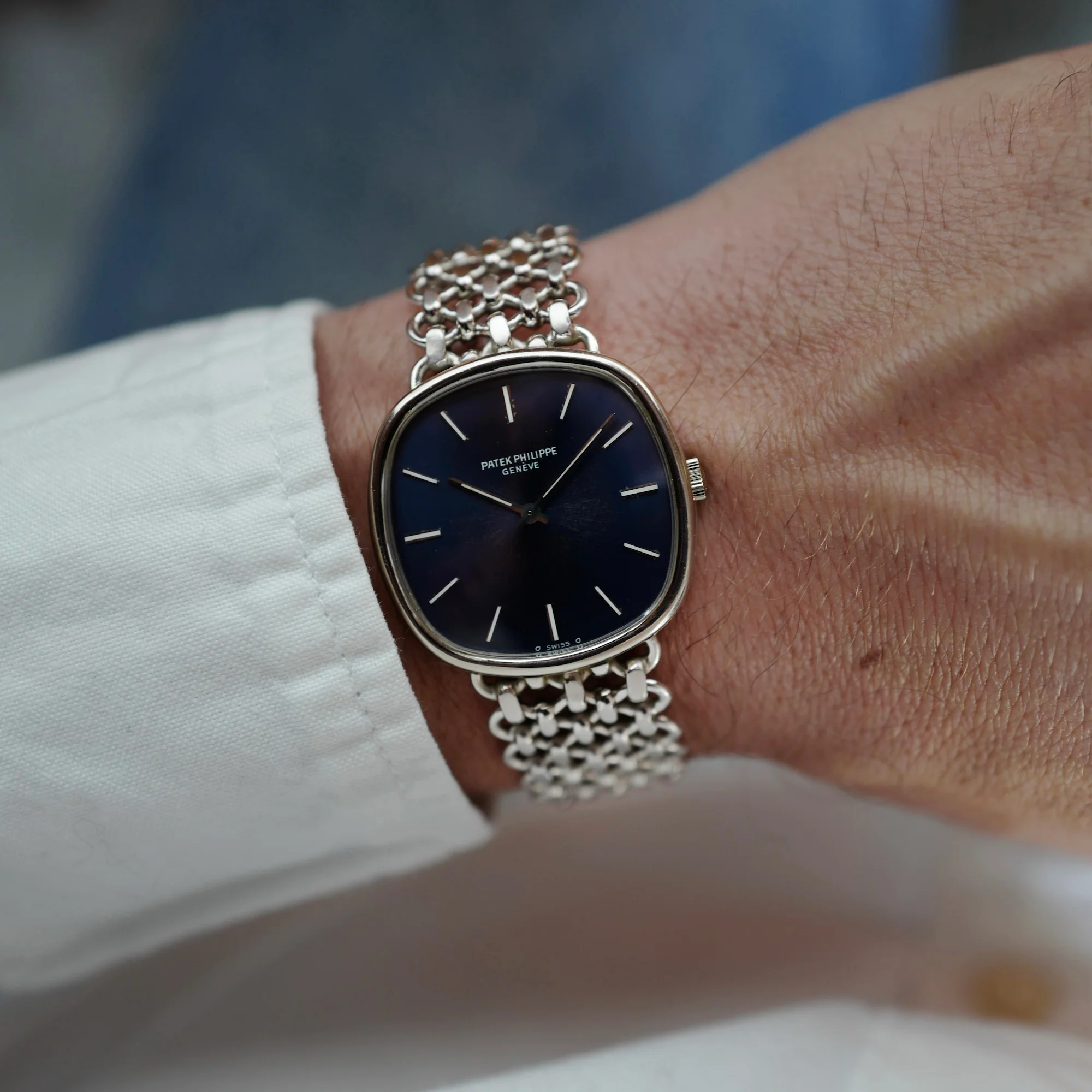 Patek Philippe White Gold Golden Circle Watch Ref. 3644 - Image 3