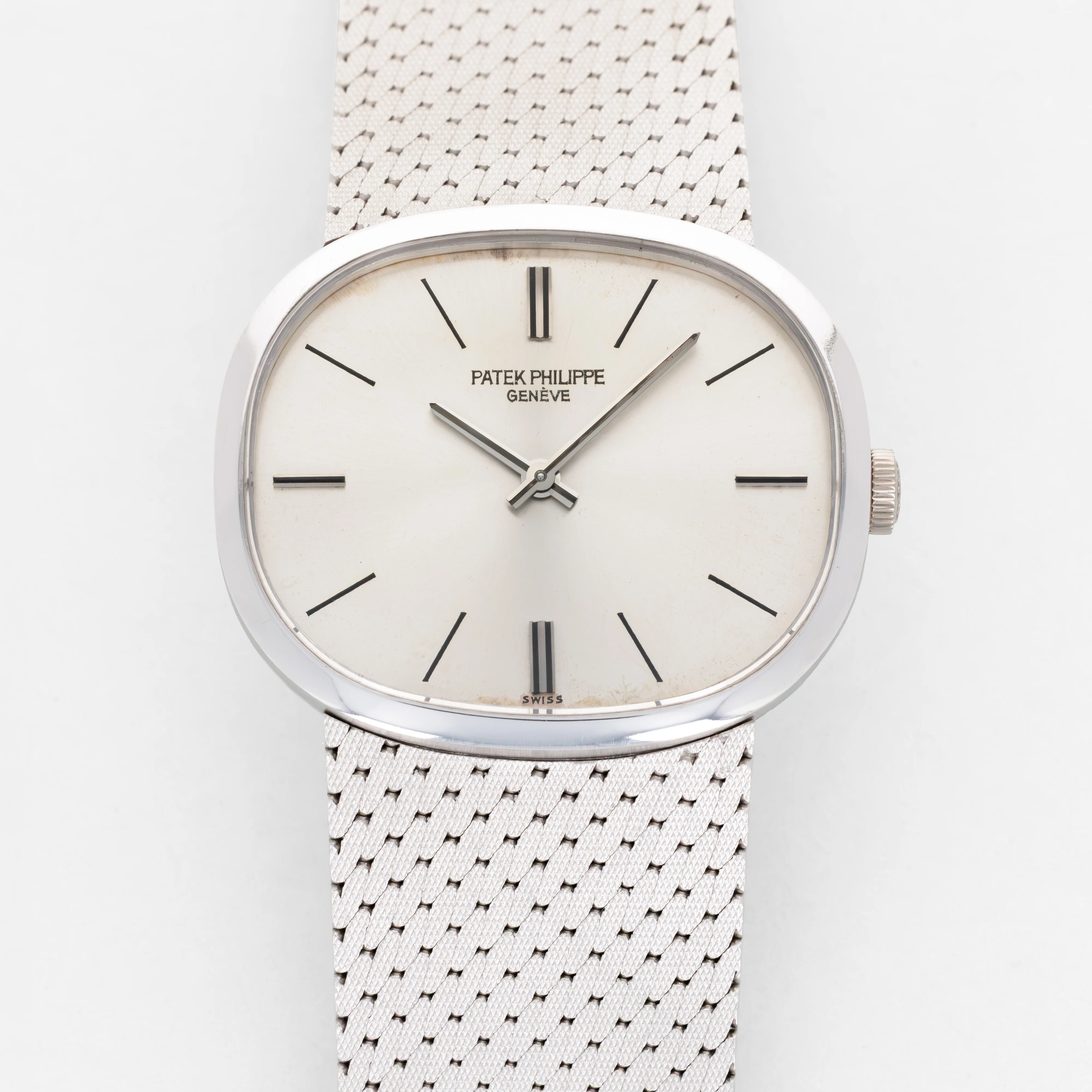 Patek Philippe White Gold Golden Ellipse Ref. 3545 (New Arrival)