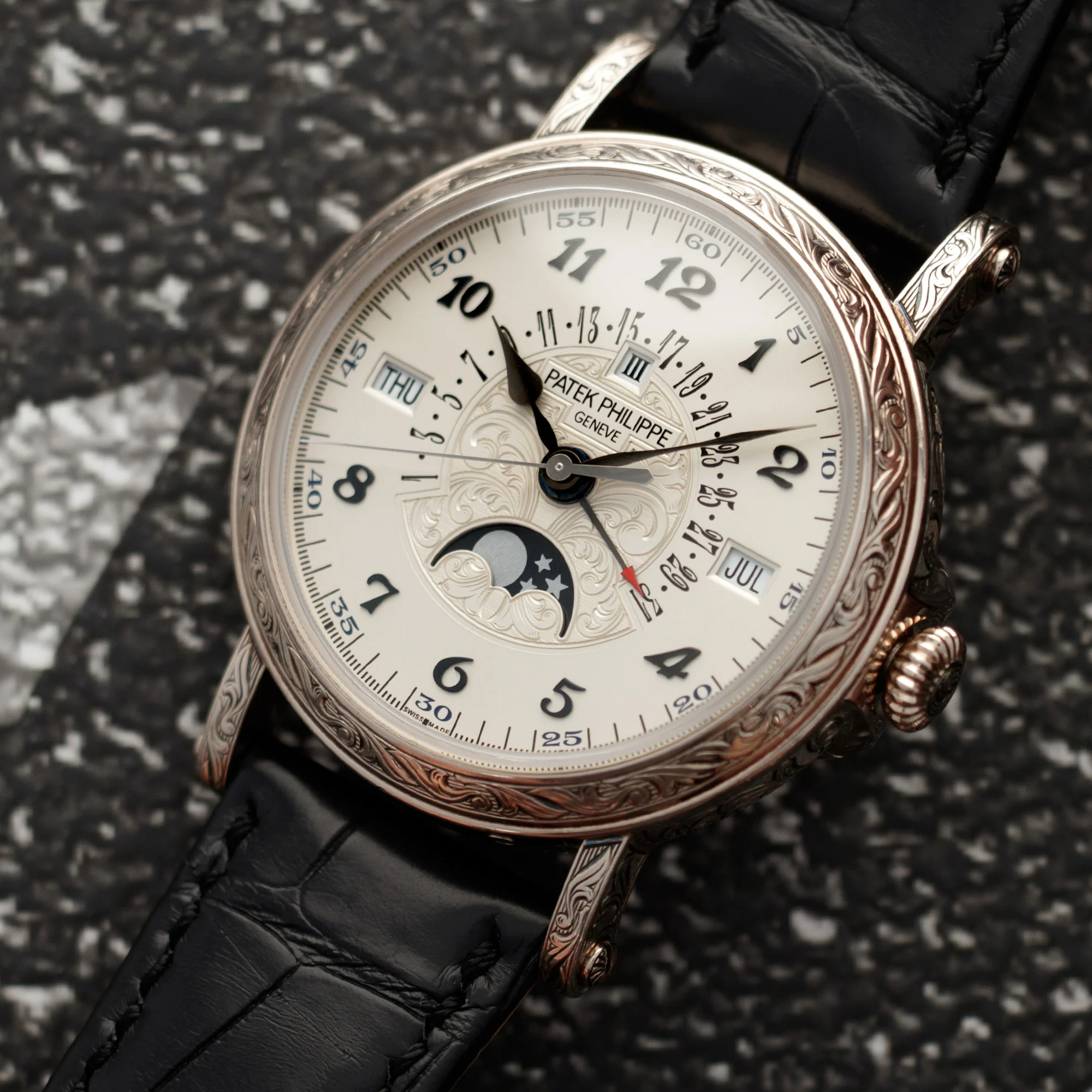 Patek Philippe White Gold Perpetual Engraved Ref. 5160 - Image 2
