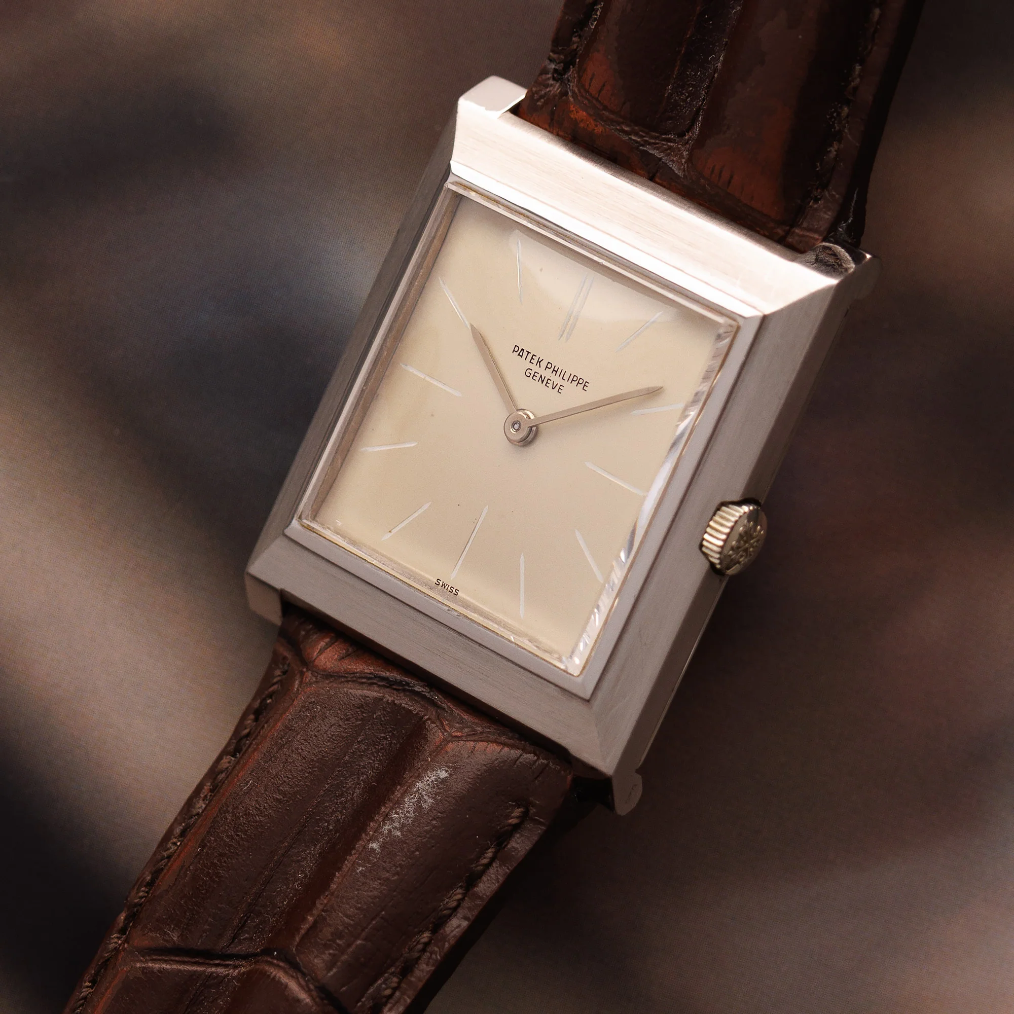 Patek Philippe White Gold Square Watch Ref. 3404 - Image 2