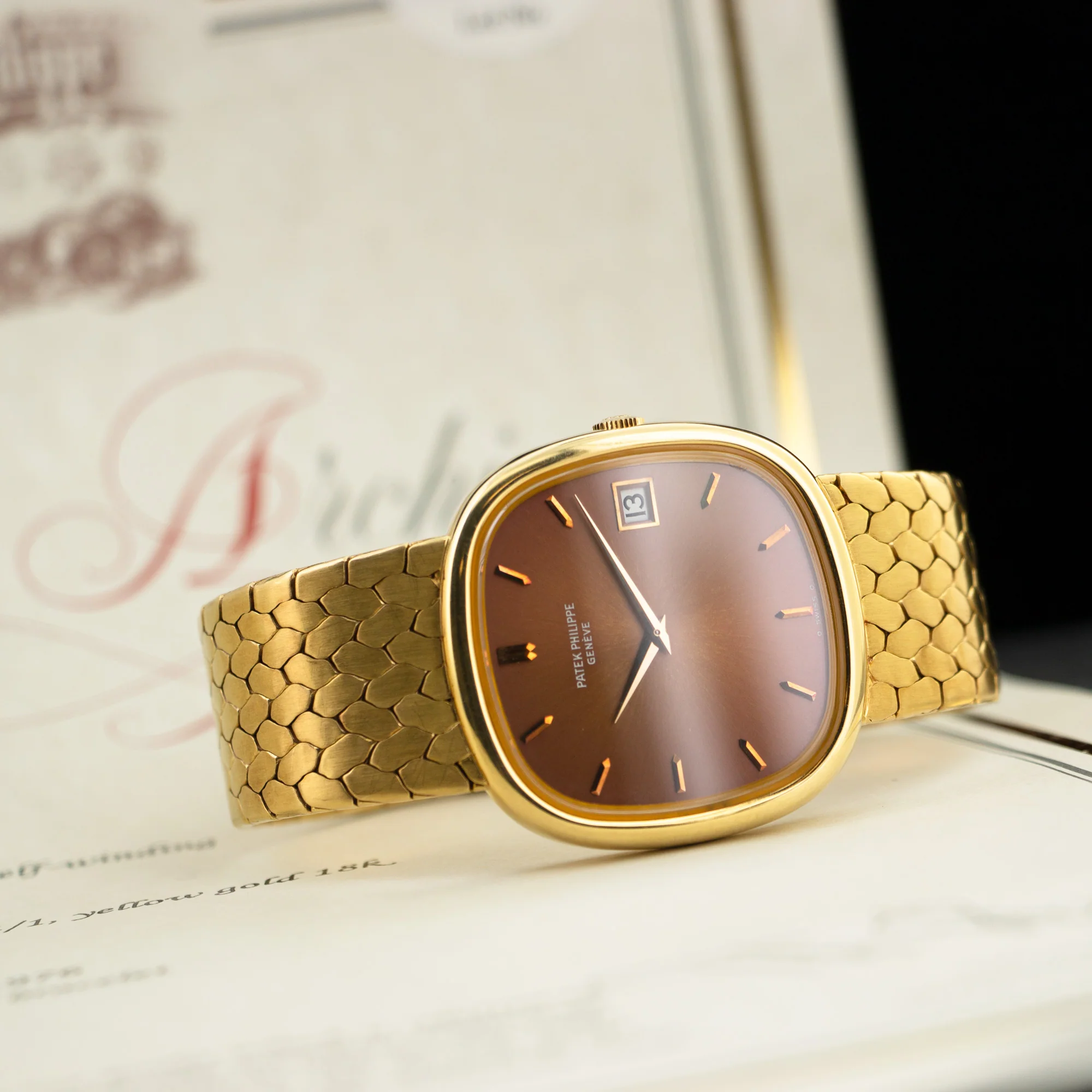 Patek Philippe Yellow Gold Automatic Bracelet Watch Ref. 3604 - Image 6