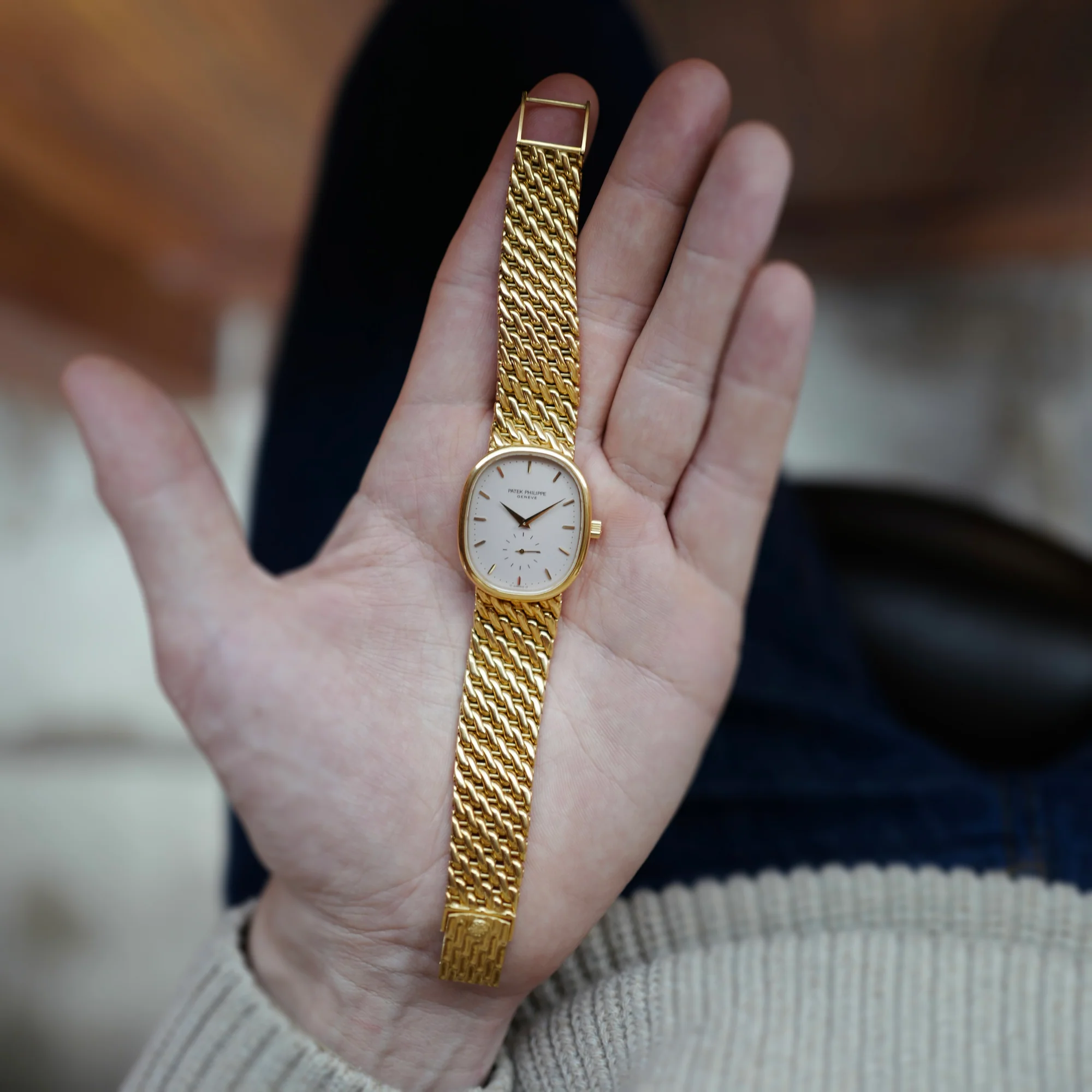 Patek Philippe Yellow Gold Ellipse Ref. 3978 (NEW ARRIVAL) - Image 5