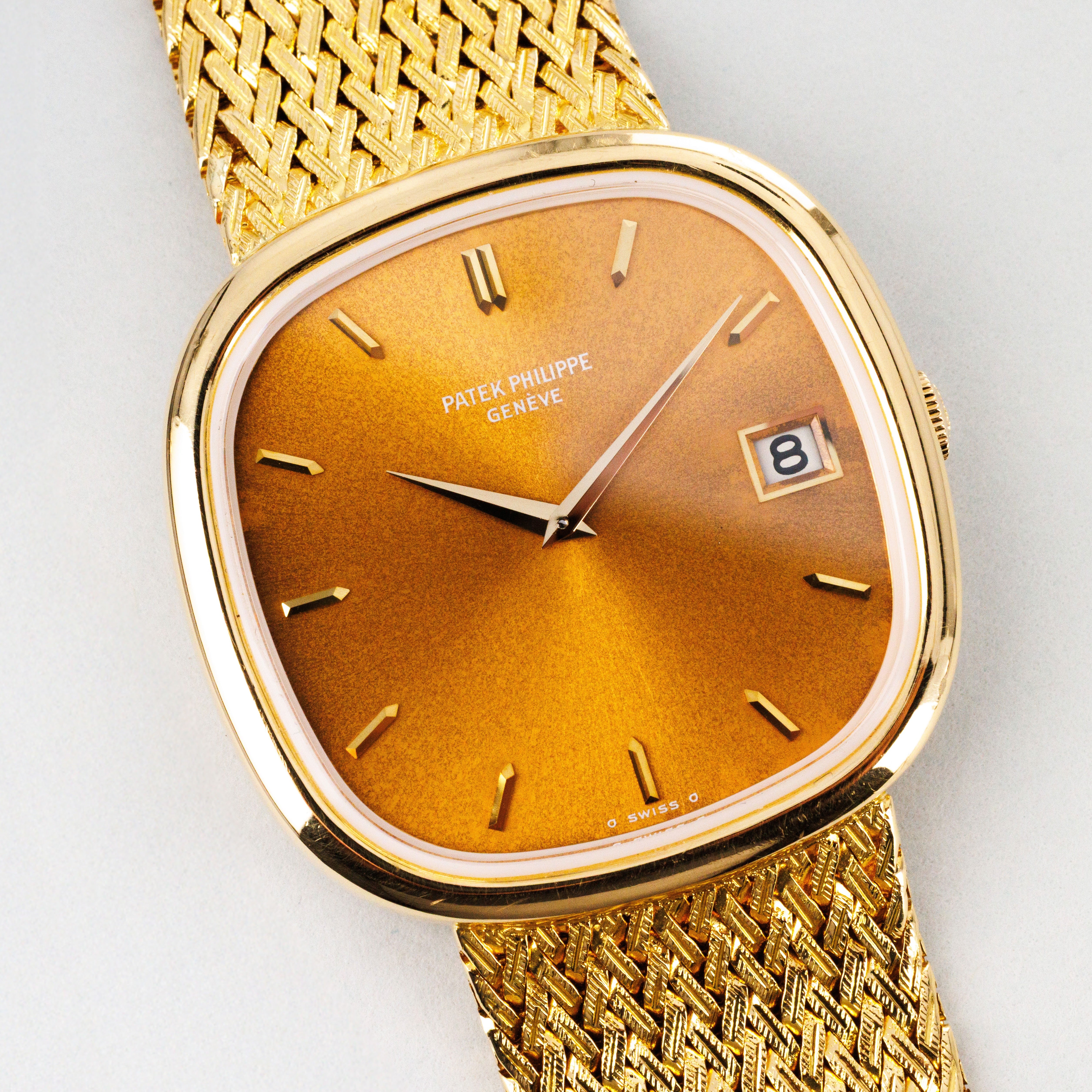 Patek Philippe Yellow Gold Golden Ellipse Ref. 3604 with Copper Dial, Recently Serviced - Image 7