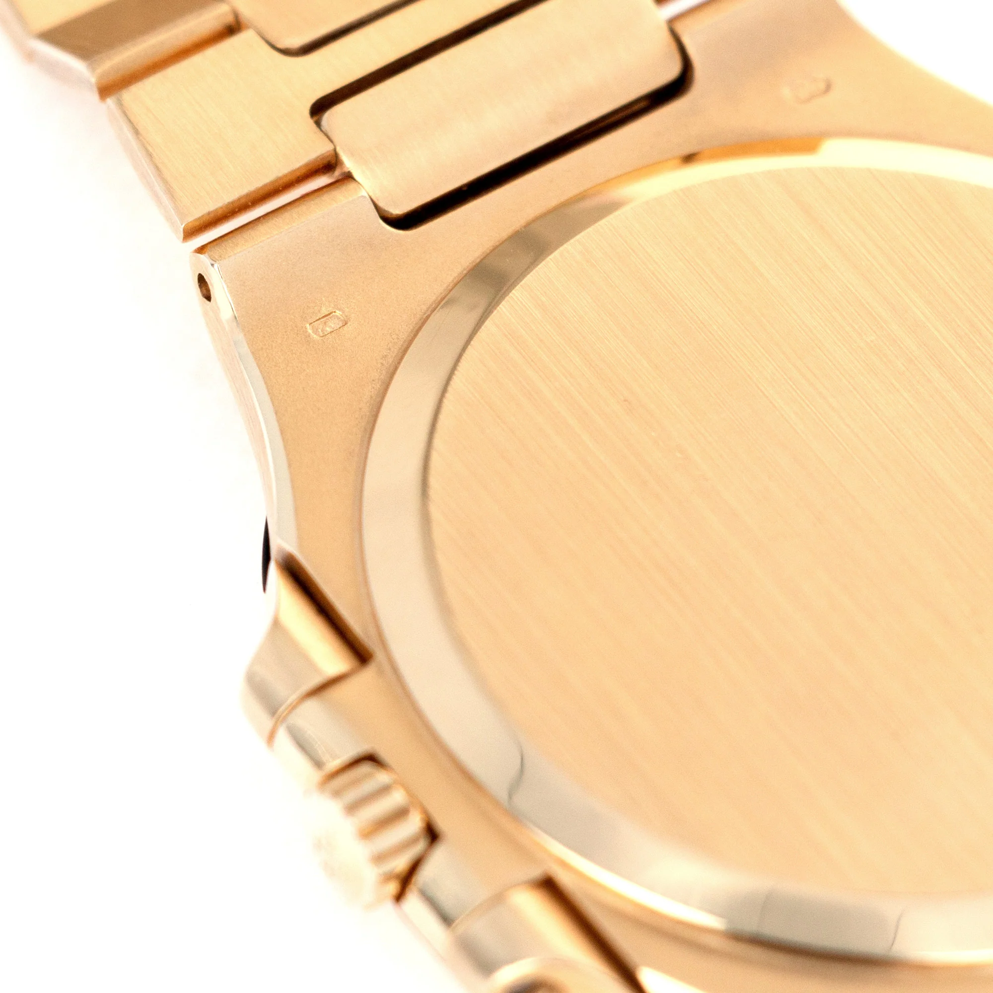 Patek Philippe Yellow Gold Jumbo Nautilus Watch Ref. 3700 with Archive Paper - Image 5