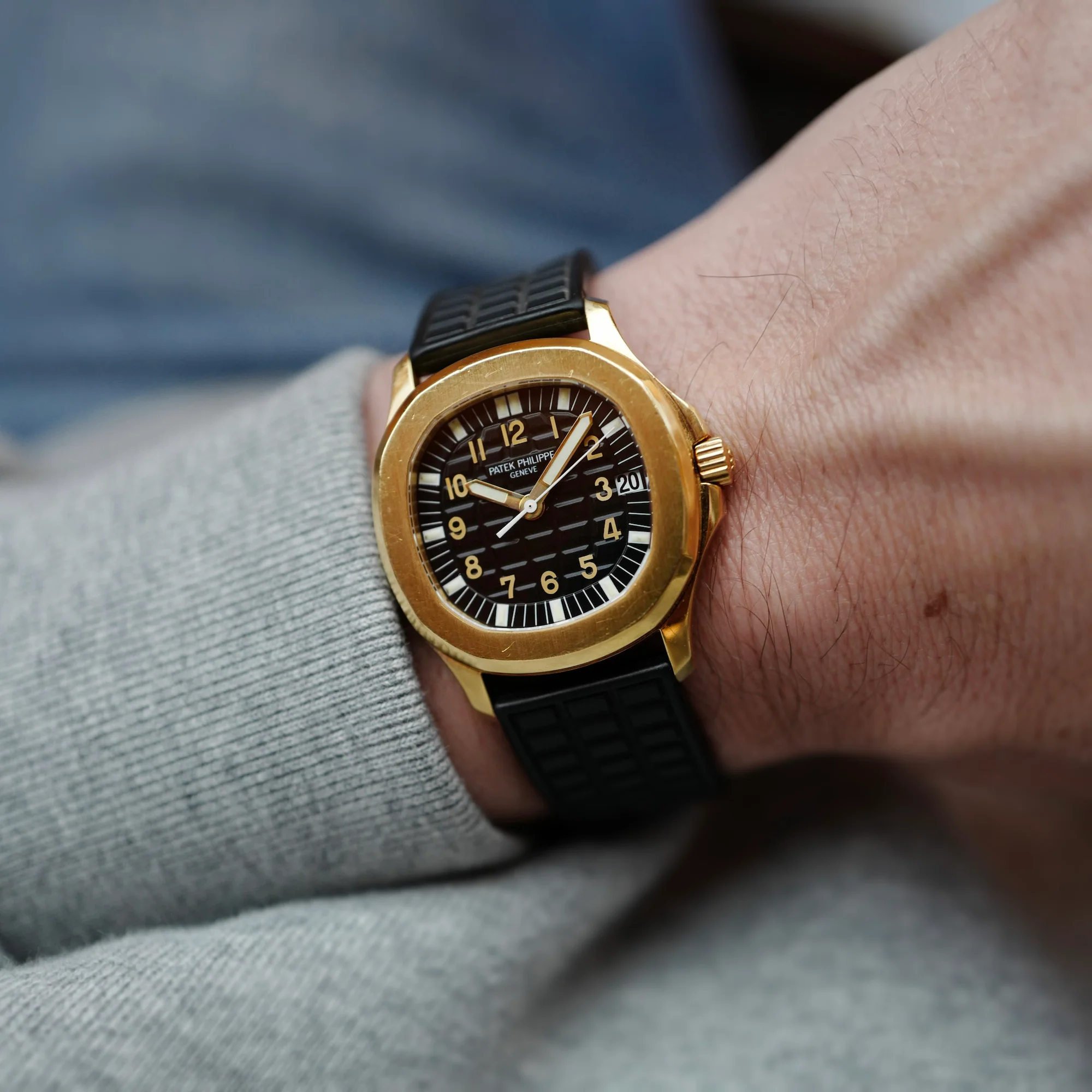 Patek Philippe Yellow Gold Nautilus Ref. 5066 - Image 4