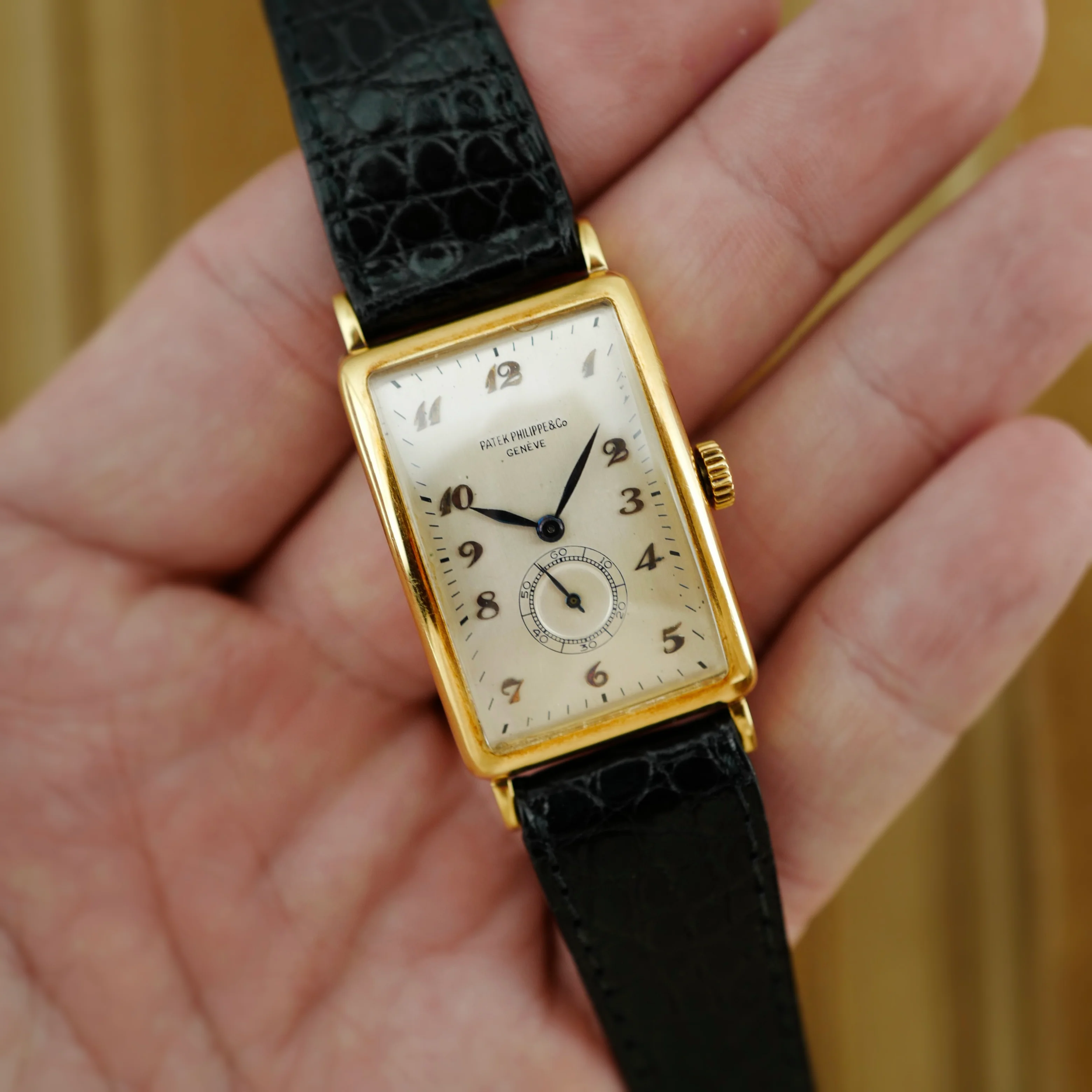 Patek Philipppe Yellow Gold Rectangular Breguet Numerals Watch Ref. 431 - Image 3