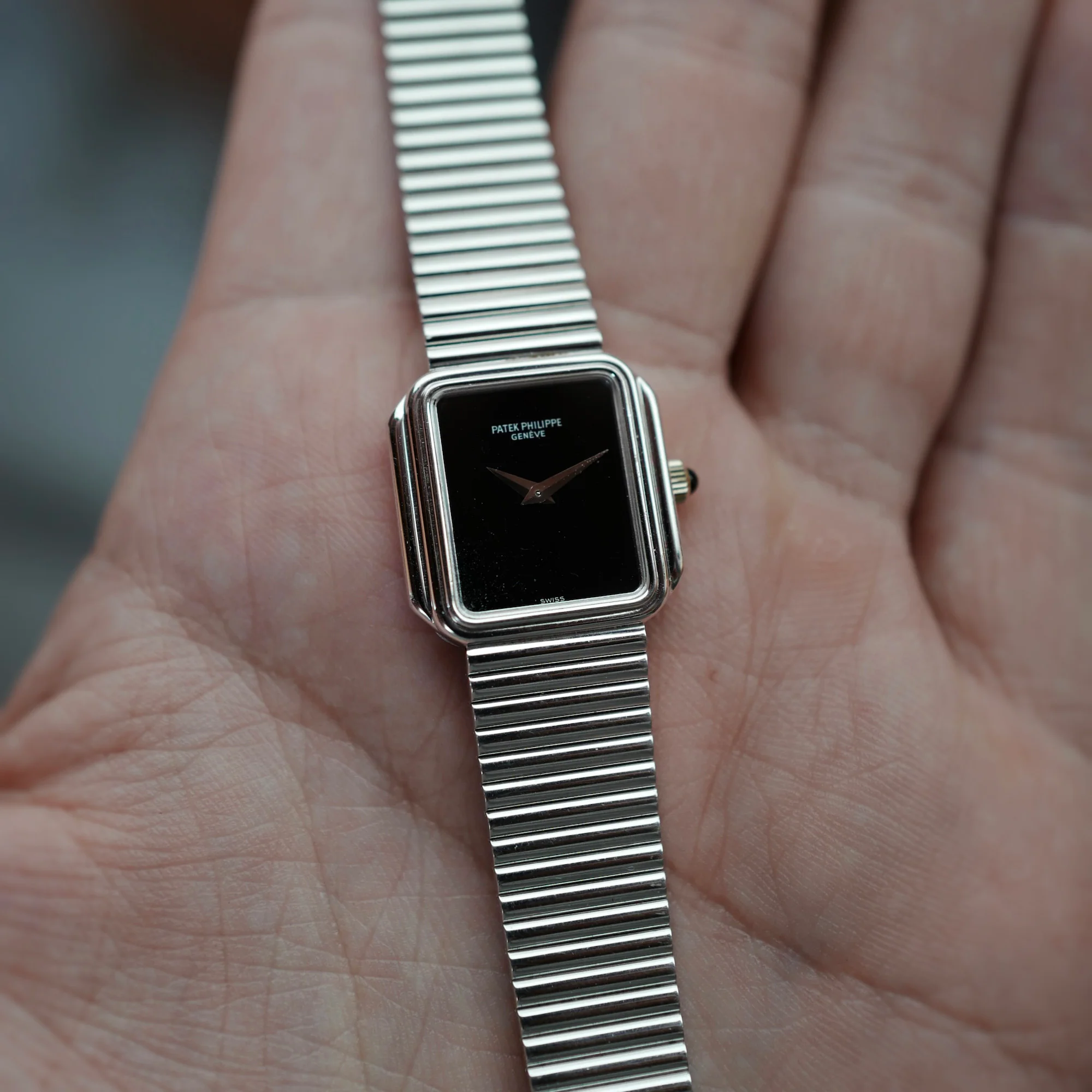 Patek White Gold and Onyx Integrated Watch Ref. 4429 - Image 5