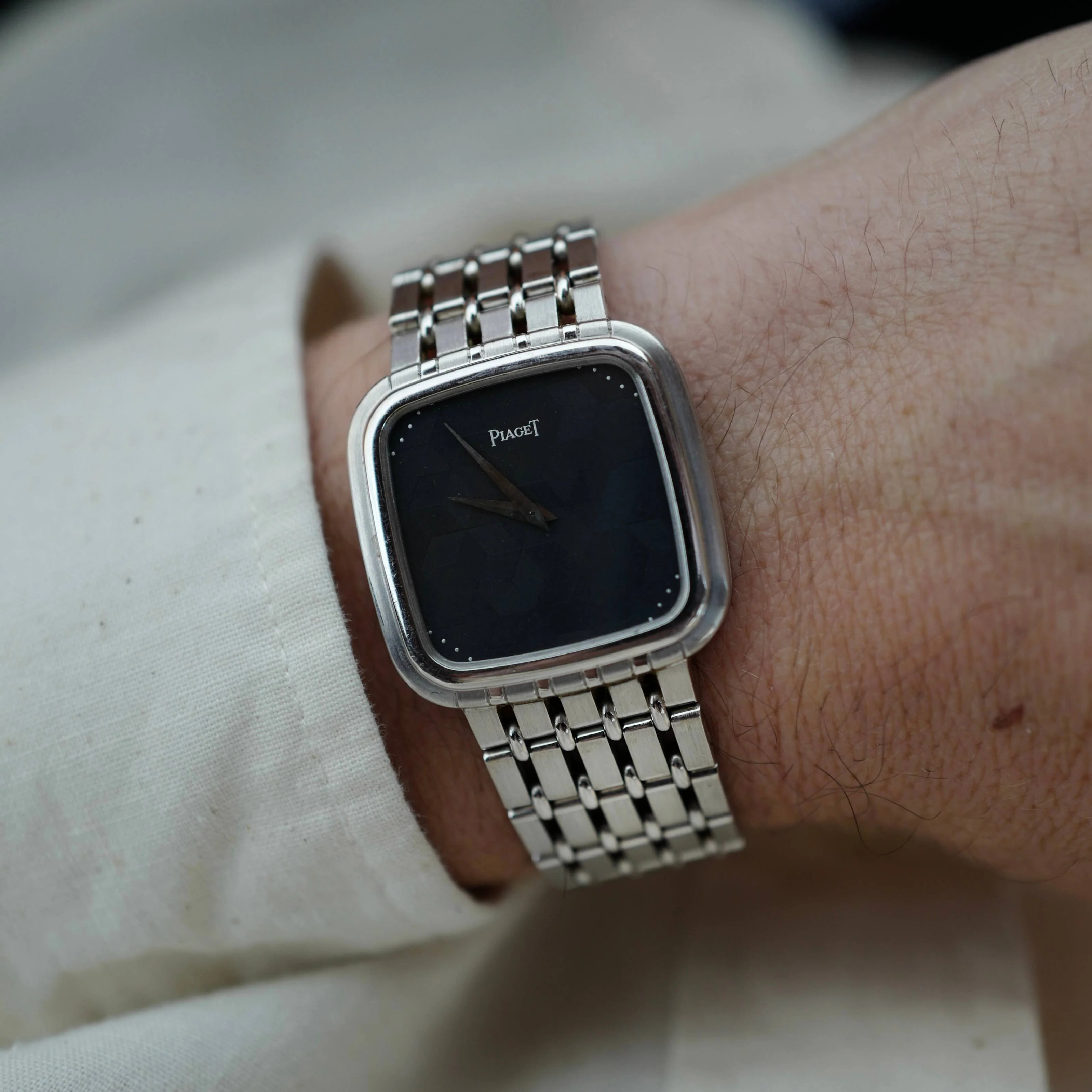 Piaget White Gold Backset Watch Ref. 7708 - Image 2