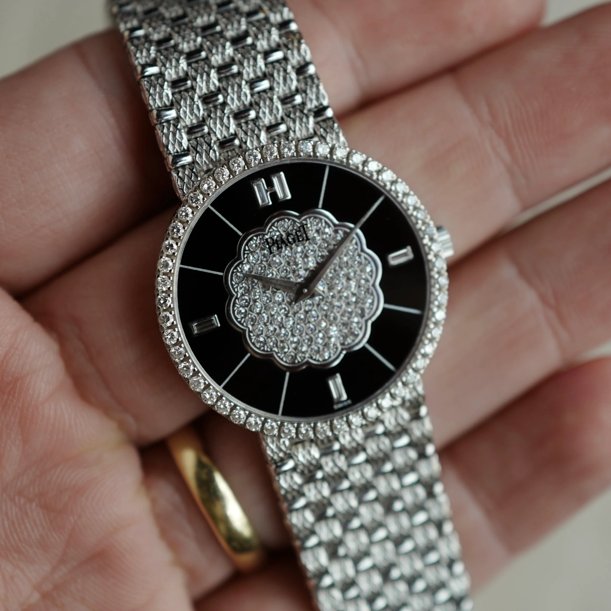 Piaget White Gold Diamond Onyx Watch Ref. 9066 - Image 2