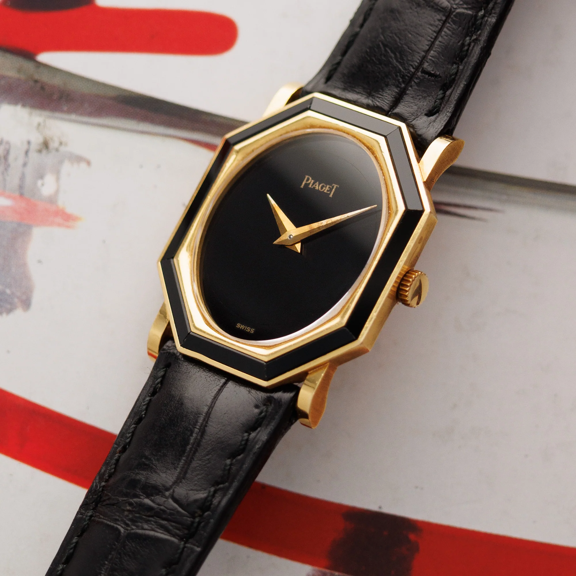 Piaget Yellow Gold and Onyx Watch Ref. 9341 - Image 2