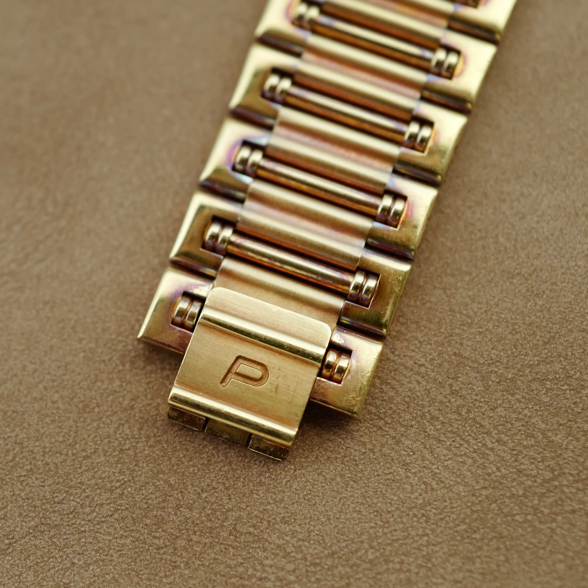 Piaget Yellow Gold Dancer Opal and Onyx Ref. 80317 - Image 7