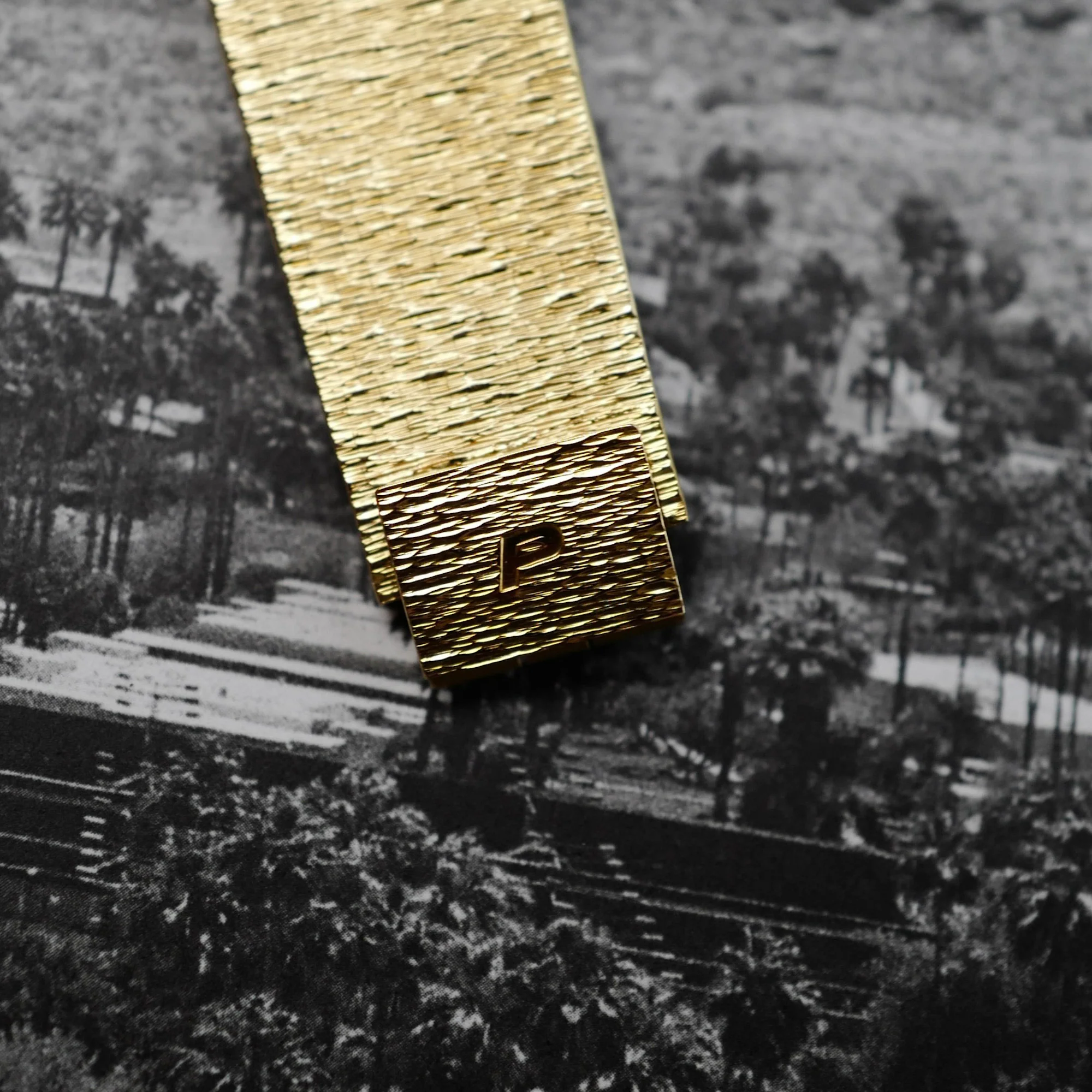 Piaget Yellow Gold TV Shape Automatic Watch Ref. 13431A6 - Image 7