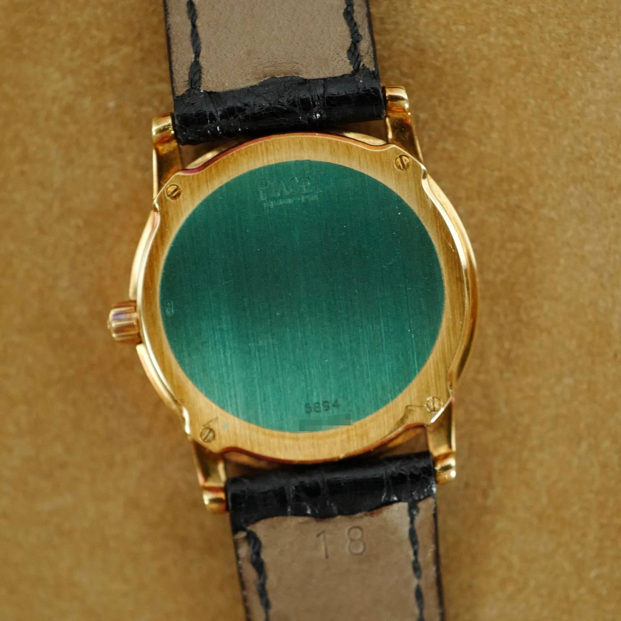 Piaget Yellow Gold Watch Ref. 5894 in New Old Stock Condition - Image 5