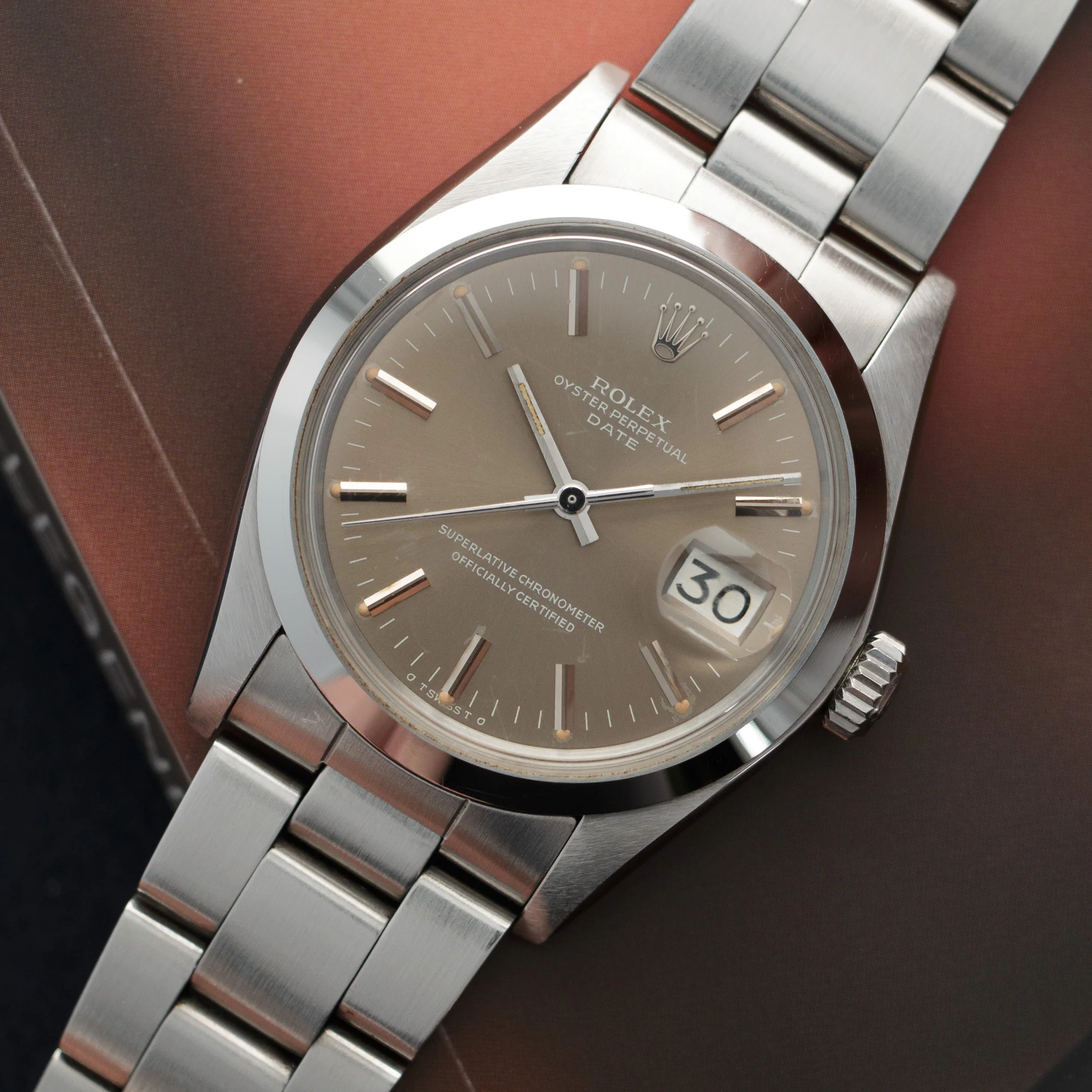 Rolex Date Grey Dial Watch Ref. 1500, in Like New Condition - Image 2