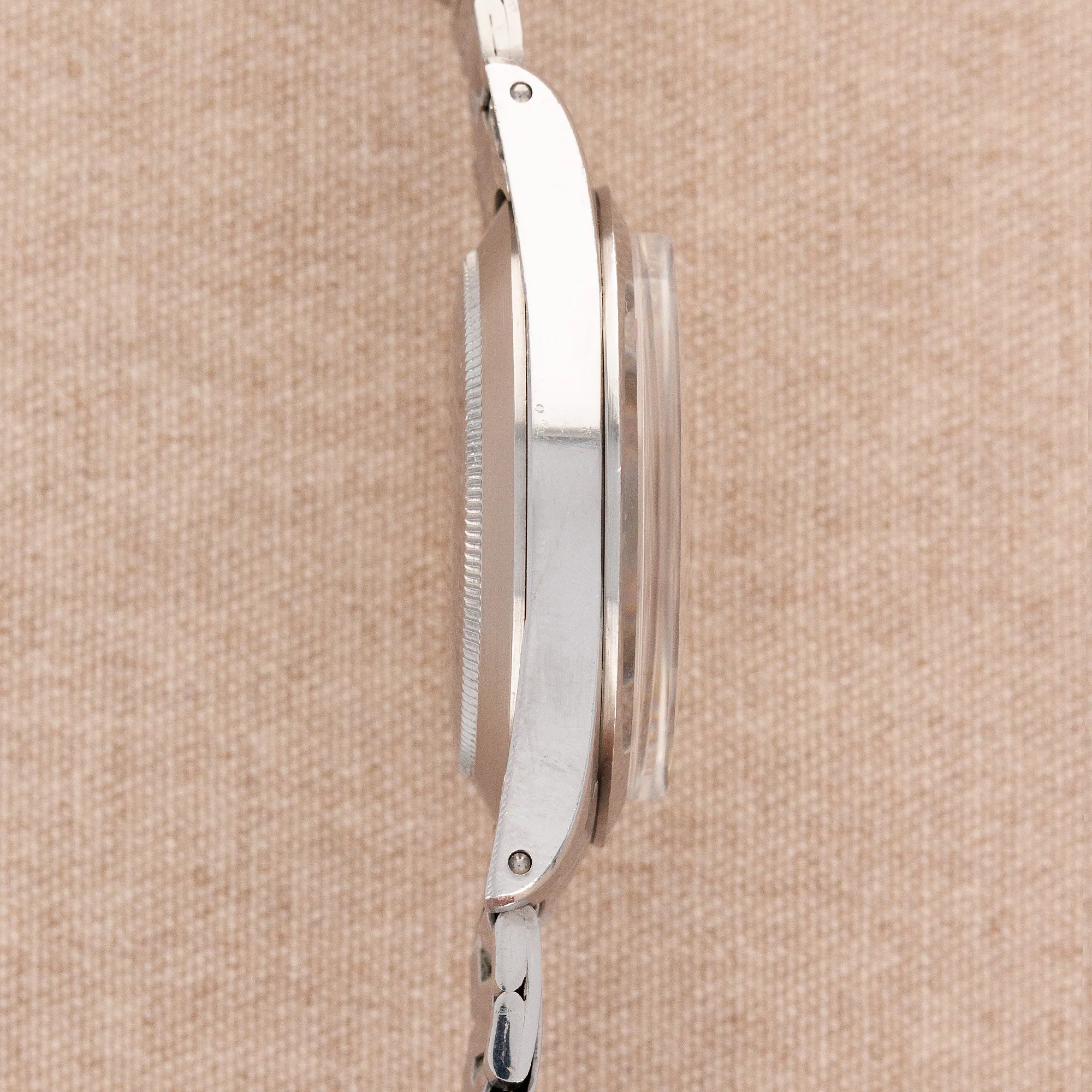 Rolex Milagauss Ref. 1019 with Non Luminous Dial - Image 5