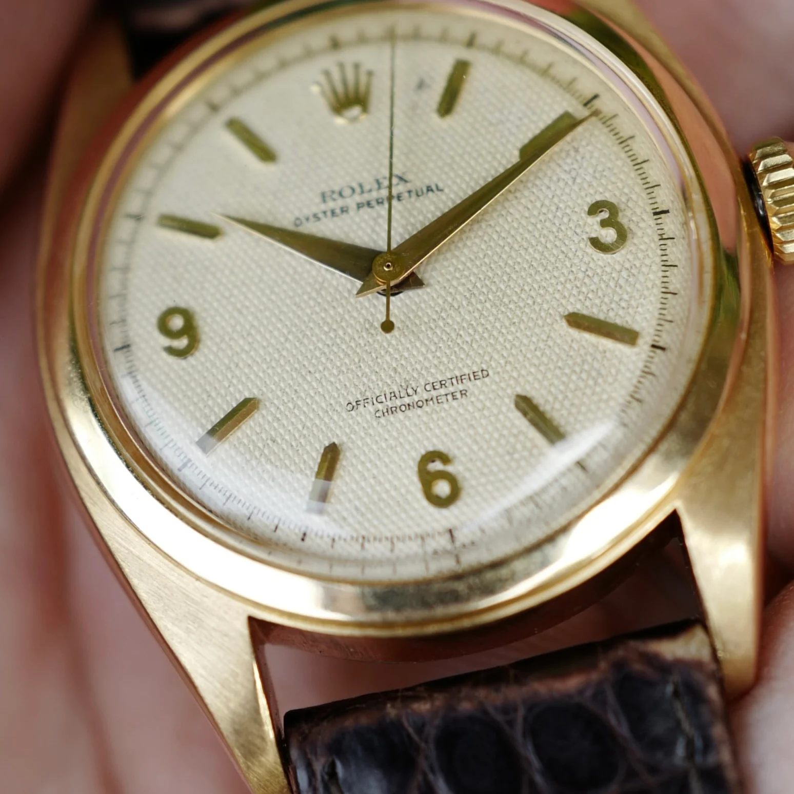Rolex Oyster Perpetual Honeycomb Ovetone Watch Ref. 6098 - Image 3