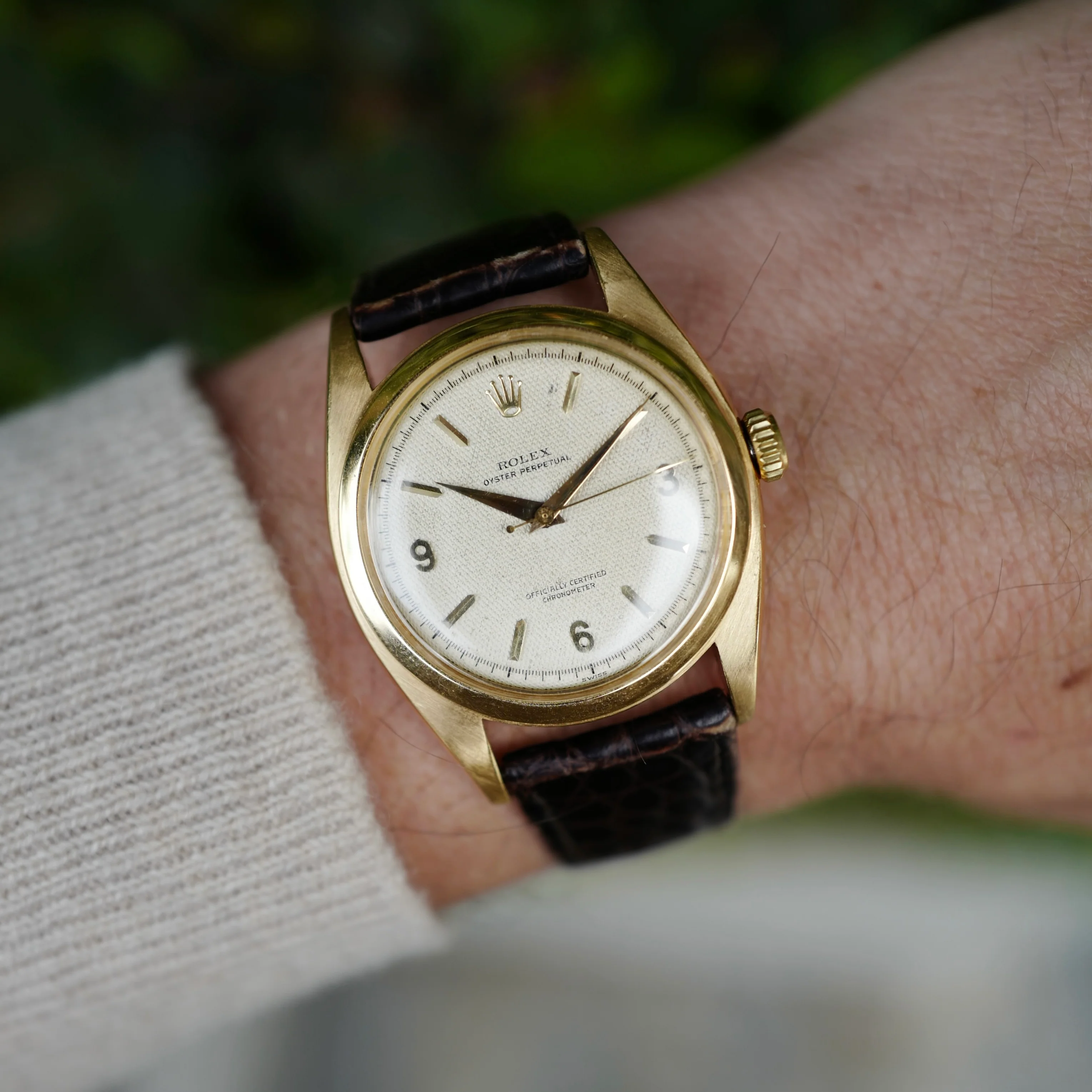 Rolex Oyster Perpetual Honeycomb Ovetone Watch Ref. 6098 - Image 4