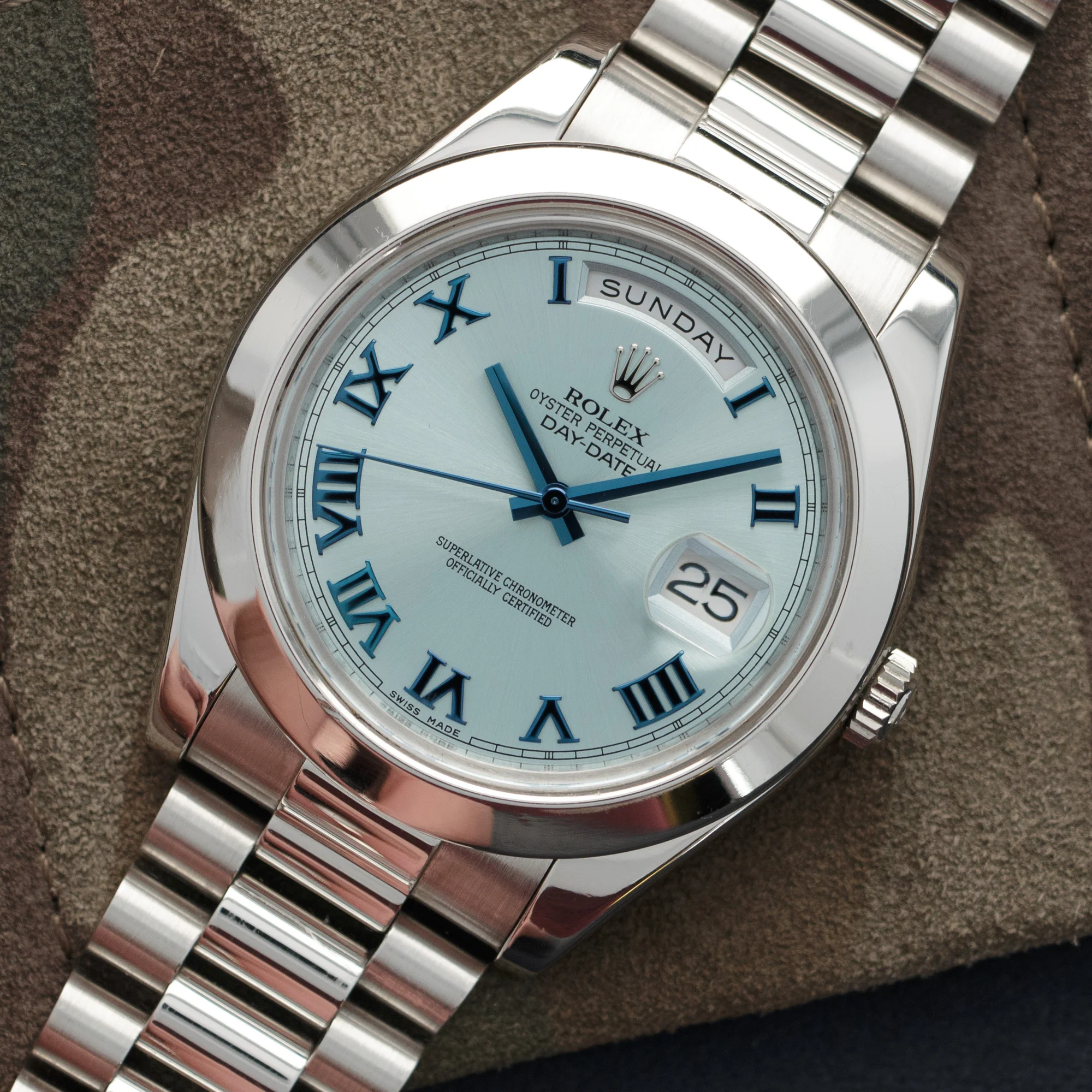 Rolex Platinum Day-Date 41mm Watch Ref. 218206 - Image 2