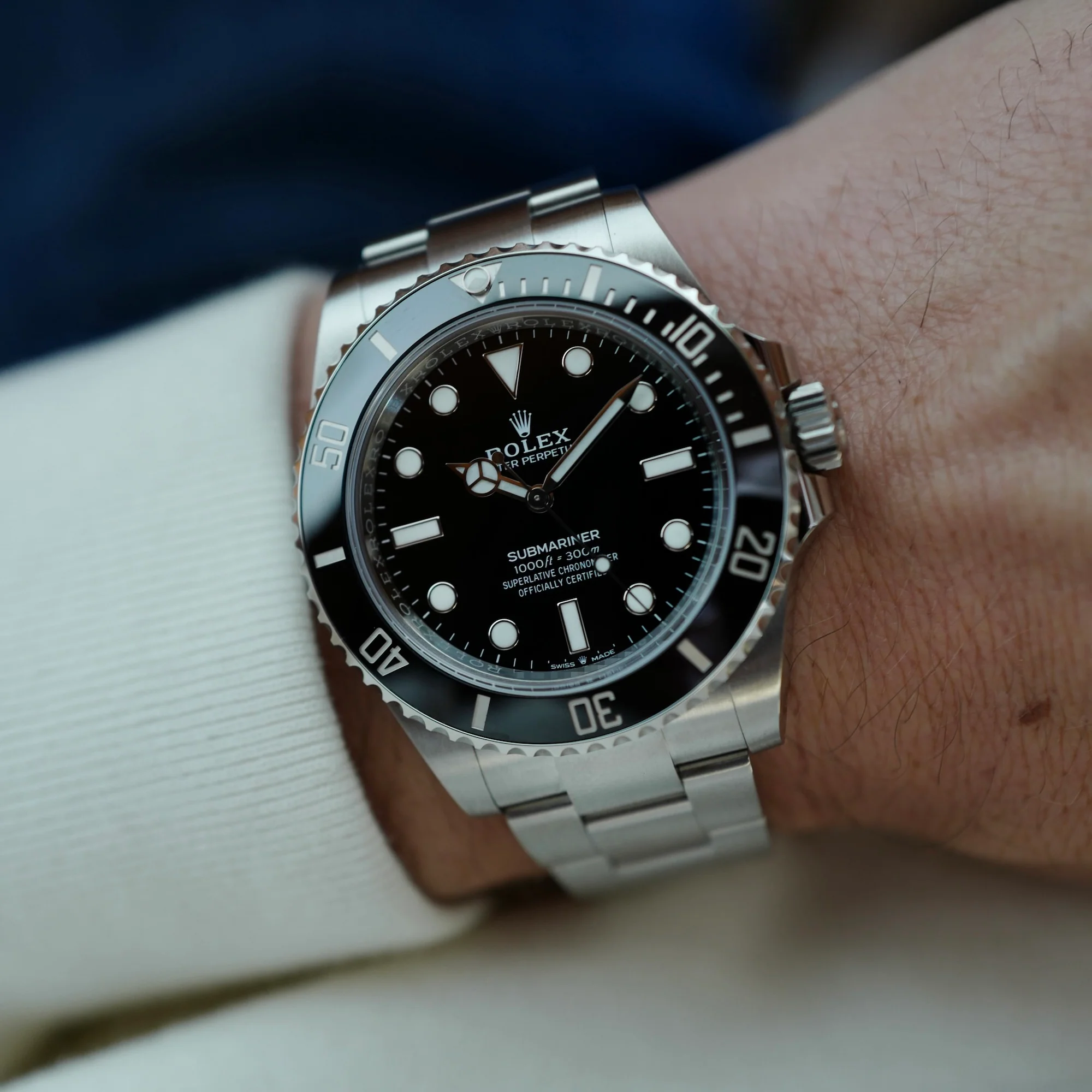 Rolex Steel Submariner Ref. 124060 - Image 3