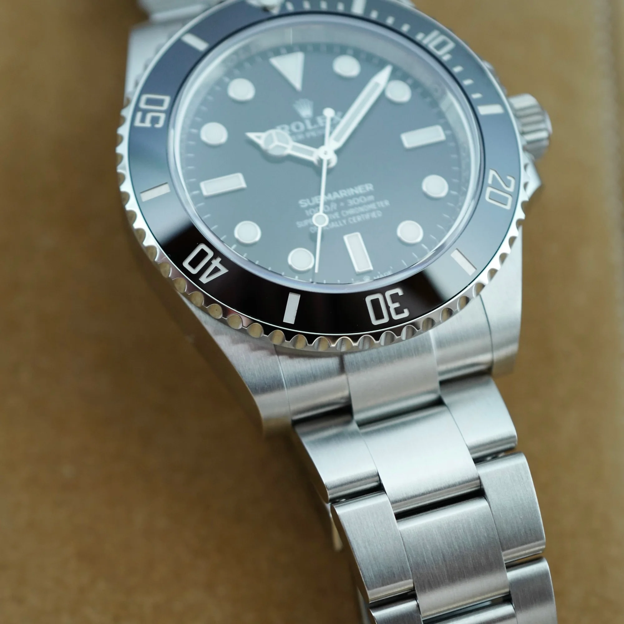 Rolex Steel Submariner Ref. 124060 - Image 5
