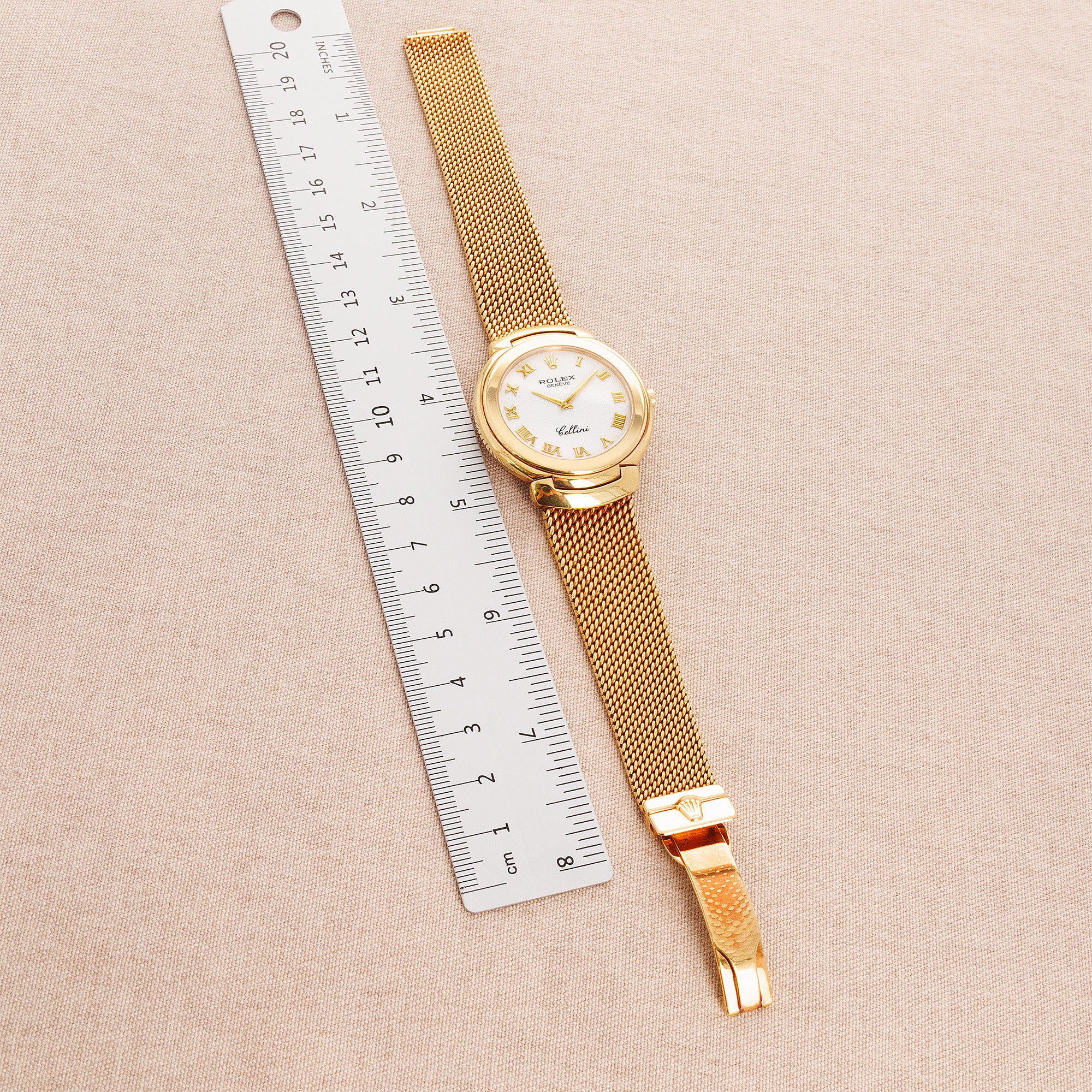 Rolex Yellow Gold Cellini wtih Mesh Band Ref. 6623/8 in New Old Stock Condition - Image 5