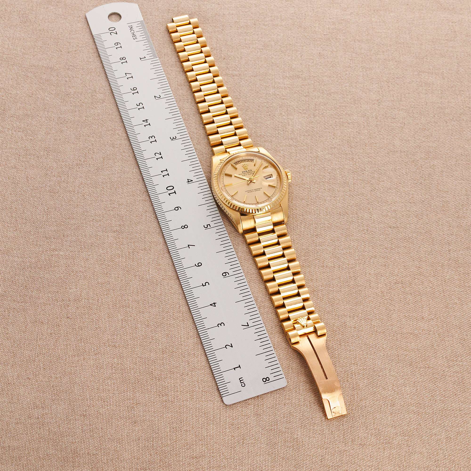 Rolex Yellow Gold Day Date Ref. 1803 with Box and Papers - Image 9