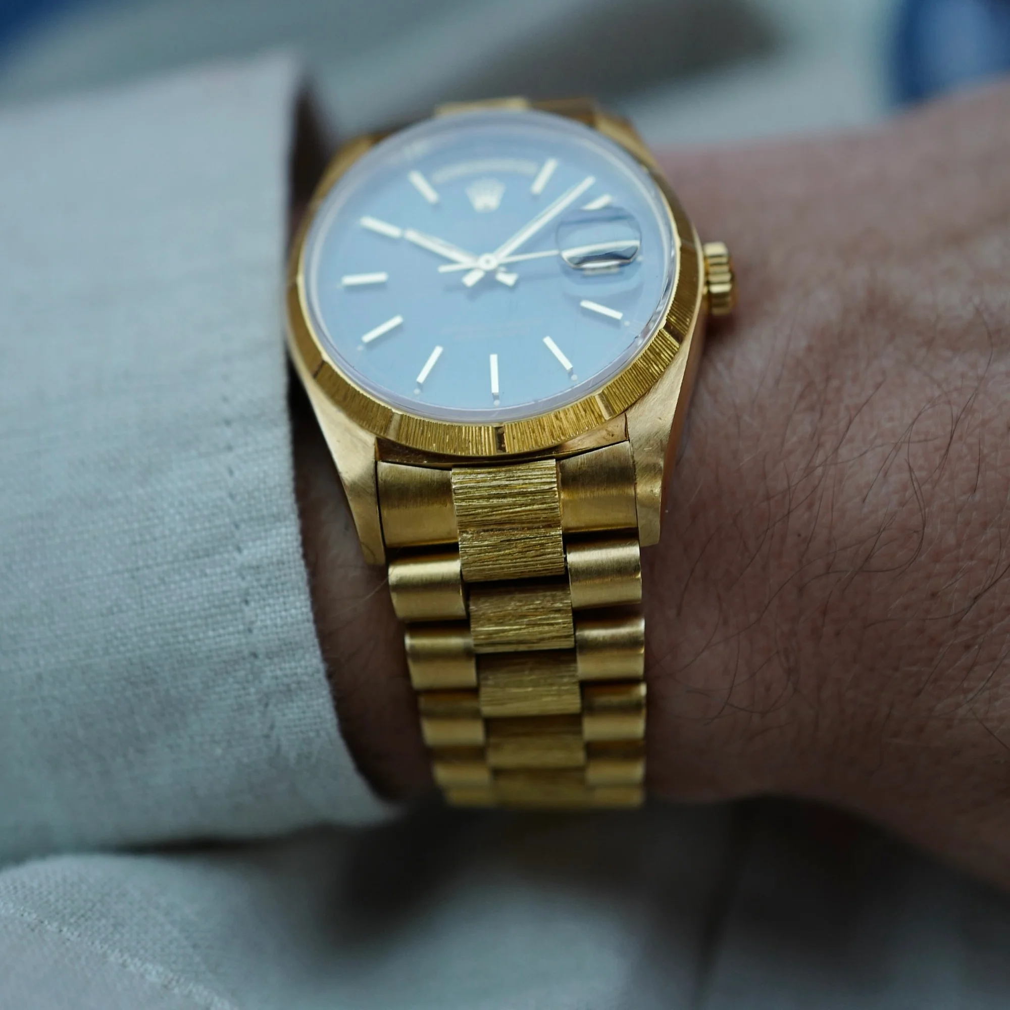 Rolex Yellow Gold Day-Date Watch Ref. 18078 with Bark Finish and Deep Blue Dial (New Arrival) - Image 4