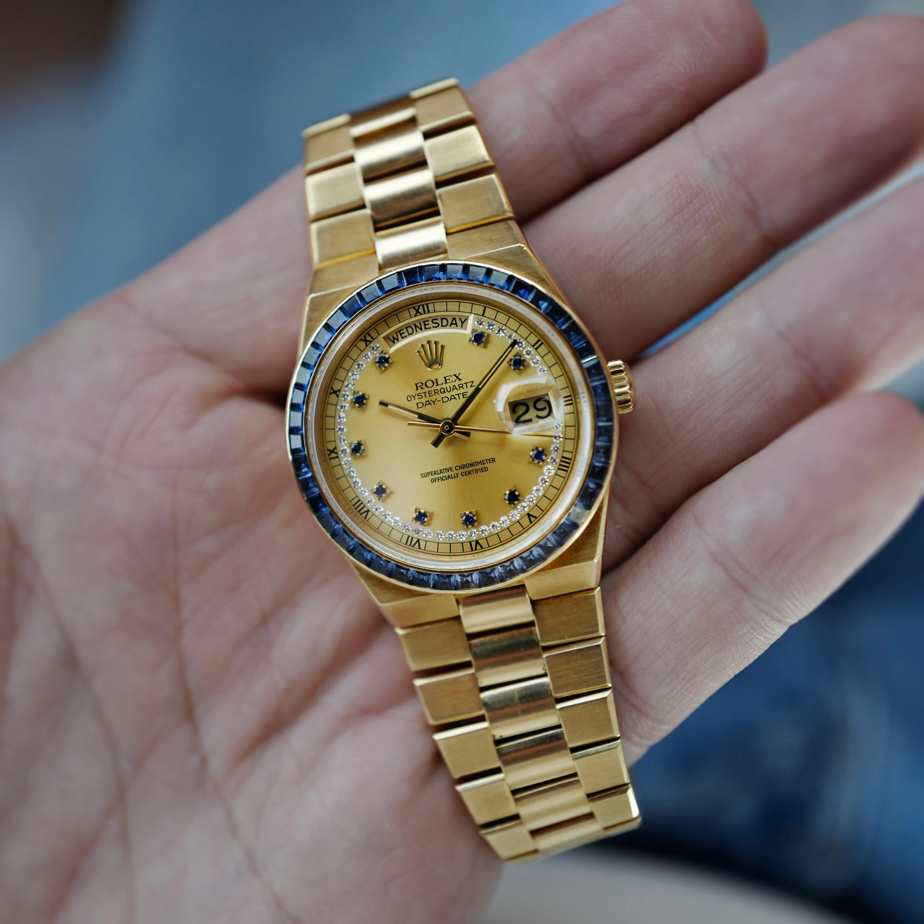 Rolex Yellow Gold Oysterquartz Day-Date Ref. 19158 with Sapphires and Diamonds - Image 3