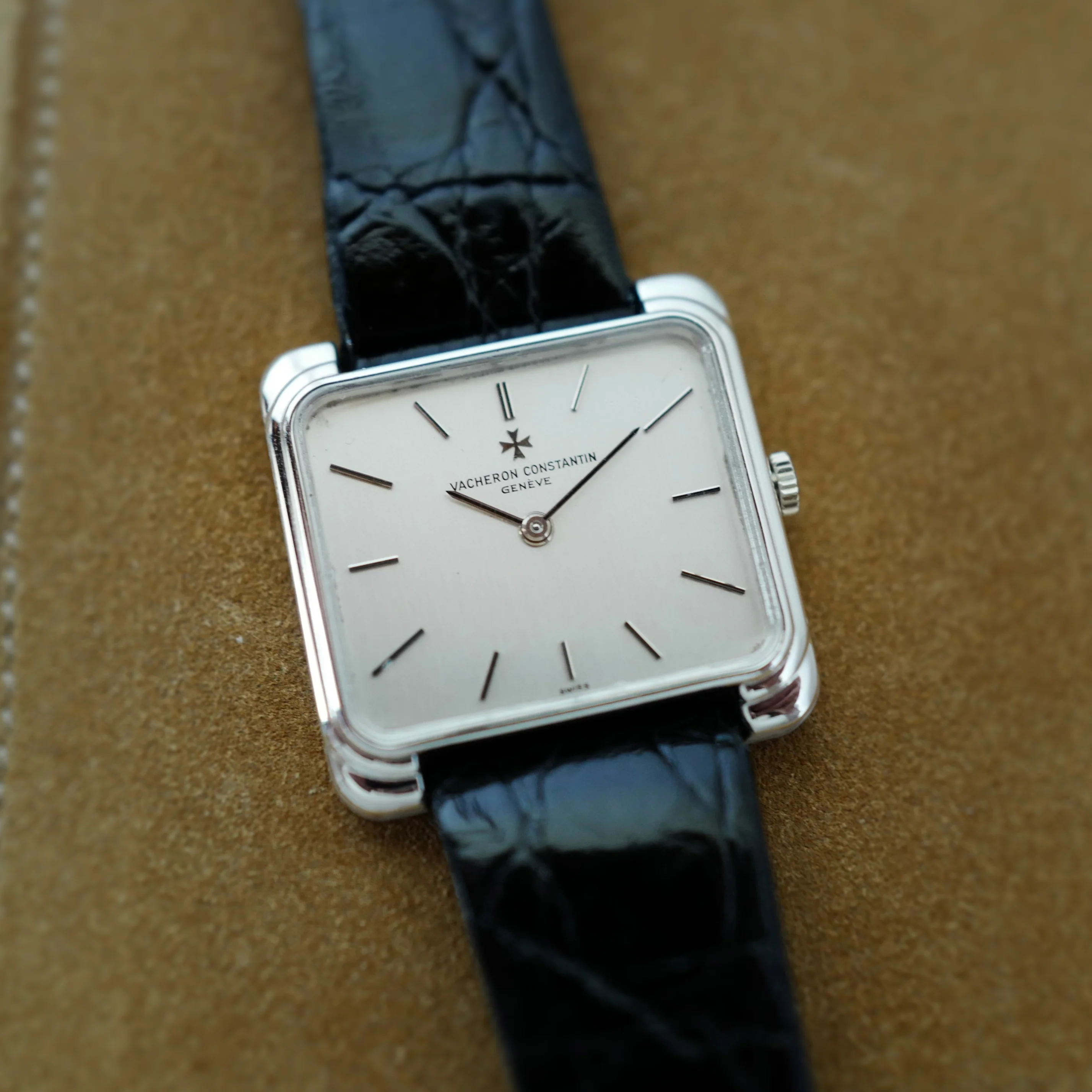 Vacheron Constantin White Gold Square Mechanical Watch Ref. 2100 (New Arrival) - Image 4