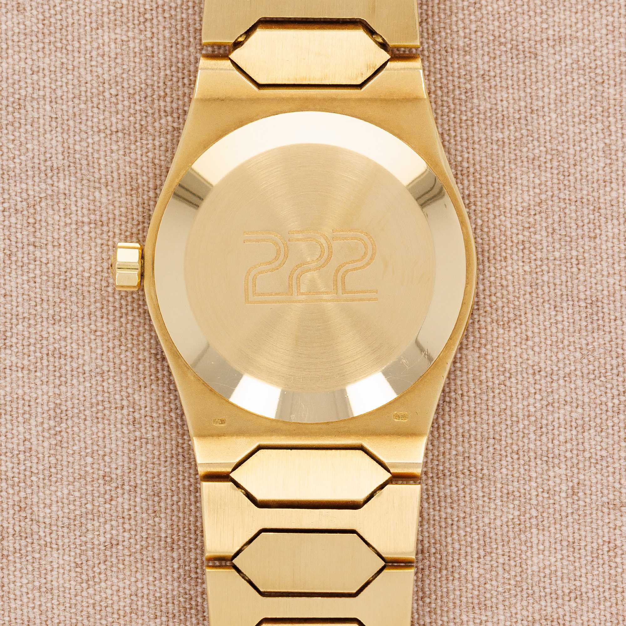Vacheron Constantin Yellow Gold 222 Ref. 46003 - Image 3