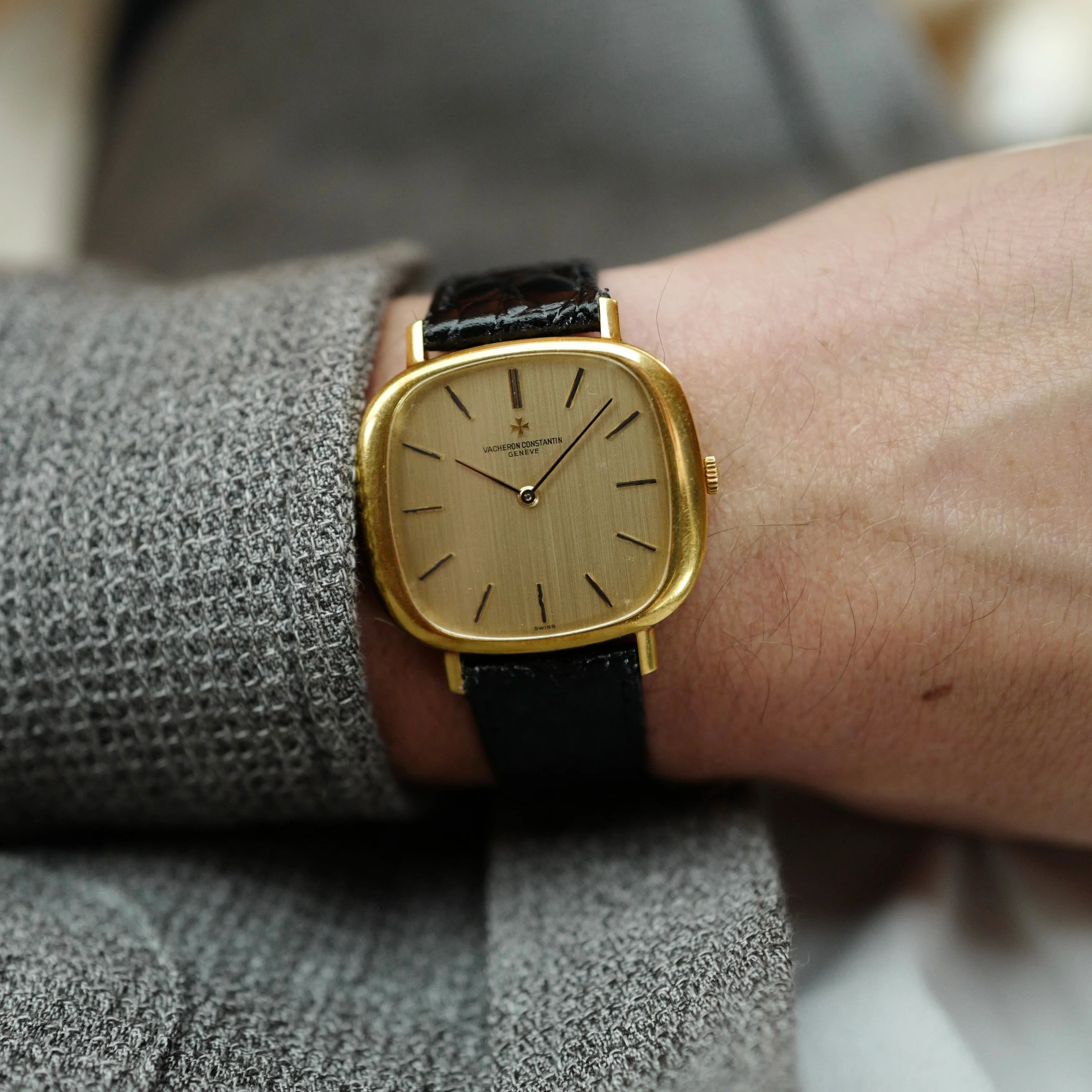 Vacheron Constantin Yellow Gold Watch Ref. 2096P - Image 4